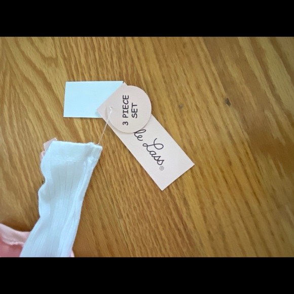 3 pc outfit cape legging shirt - Picture 3 of 4